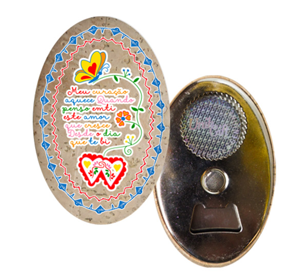 Magnetic oval 6x9cm, natural cork