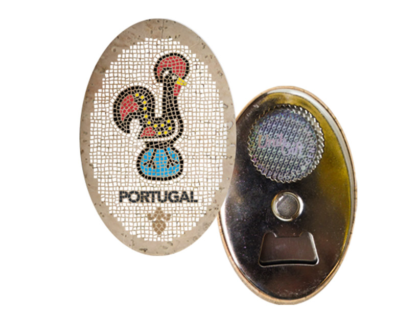 Magnetic Oval with cork