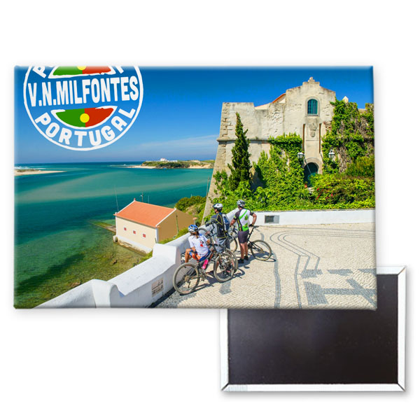 Magnetic in gloss finish